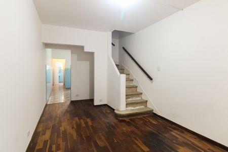 Casa para alugar com 90m², 2 quartos e 1 vagaSala 