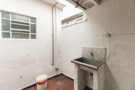 Casa para alugar com 90m², 2 quartos e 1 vagaÁrea de Serviço 