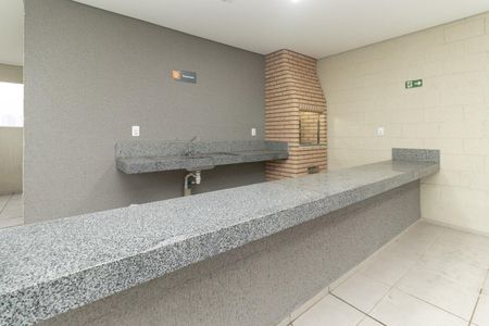 Apartamento para alugar com 43m², 2 quartos e 1 vagaÁrea comum - Churrasqueira