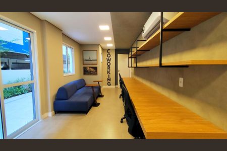 Apartamento para alugar com 61m², 2 quartos e 2 vagas