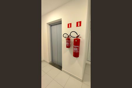 Apartamento para alugar com 61m², 2 quartos e 2 vagas