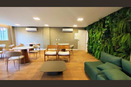 Apartamento para alugar com 61m², 2 quartos e 2 vagas