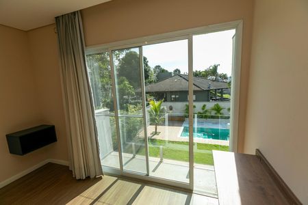 Casa de condomínio para alugar com 389m², 4 quartos e 4 vagas Casa de condomínio para alugar com 389m², 4 quartos e 4 vagasQUARTO 1 SUITE