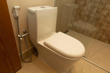 Casa de condomínio para alugar com 389m², 4 quartos e 4 vagas Casa de condomínio para alugar com 389m², 4 quartos e 4 vagasBANHEIRO SUITE 1