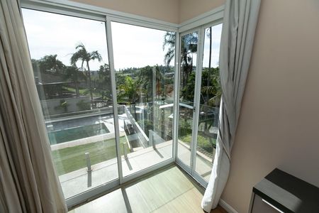 Casa de condomínio para alugar com 389m², 4 quartos e 4 vagas Casa de condomínio para alugar com 389m², 4 quartos e 4 vagasQUARTO 3 SUITE MASTER