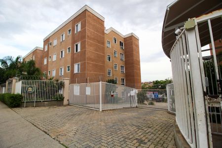 Apartamento para alugar com 51m², 2 quartos e 1 vaga Apartamento para alugar com 51m², 2 quartos e 1 vagaFachada