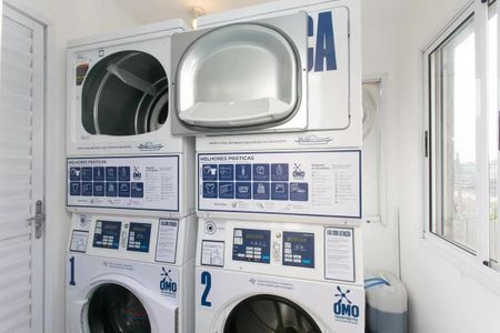Apartamento para alugar com 69m², 3 quartos e 1 vaga Apartamento para alugar com 69m², 3 quartos e 1 vagaLavanderia