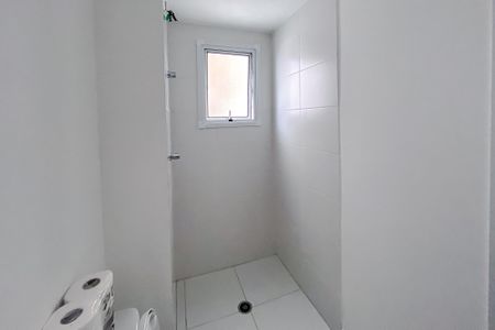 Apartamento para alugar com 29m², 1 quarto e sem vaga Apartamento para alugar com 29m², 1 quarto e sem vagaBanheiro da Suíte