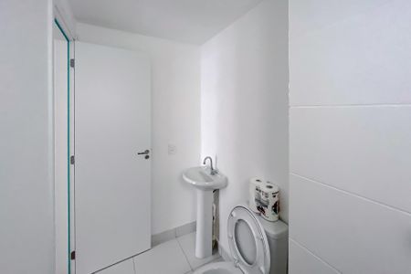 Apartamento para alugar com 29m², 1 quarto e sem vaga Apartamento para alugar com 29m², 1 quarto e sem vagaBanheiro da Suíte