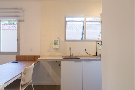 Apartamento à venda com 32m², 1 quarto e 1 vaga Apartamento à venda com 32m², 1 quarto e 1 vagaCozinha