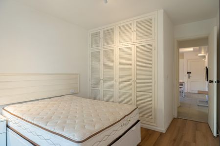 Apartamento à venda com 32m², 1 quarto e 1 vaga Apartamento à venda com 32m², 1 quarto e 1 vagaQuarto