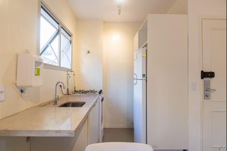 Apartamento à venda com 32m², 1 quarto e 1 vaga Apartamento à venda com 32m², 1 quarto e 1 vagaCozinha
