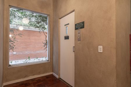 Apartamento à venda com 32m², 1 quarto e 1 vaga Apartamento à venda com 32m², 1 quarto e 1 vagaÁrea comum - Elevador