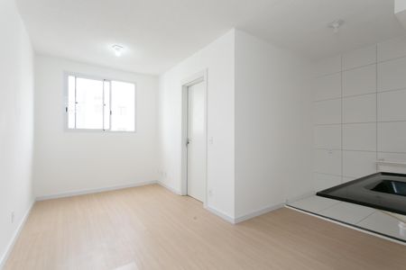 Apartamento para alugar com 32m², 2 quartos e sem vaga Apartamento para alugar com 32m², 2 quartos e sem vagaSala