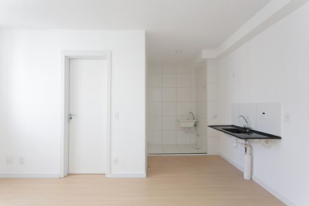 Apartamento para alugar com 32m², 2 quartos e sem vaga Apartamento para alugar com 32m², 2 quartos e sem vagaCozinha / Área de Serviço