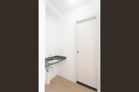 Apartamento para alugar com 32m², 2 quartos e sem vaga Apartamento para alugar com 32m², 2 quartos e sem vagaBanheiro - Lavatório