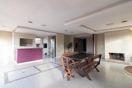 Apartamento à venda com 62m², 2 quartos e 1 vaga Apartamento à venda com 62m², 2 quartos e 1 vagaÁrea comum - Salão de festas