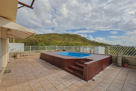 Apartamento à venda com 162m², 3 quartos e 2 vagas