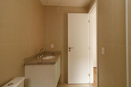 Casa de condomínio à venda com 82m², 2 quartos e 2 vagasBanheiro da Suíte