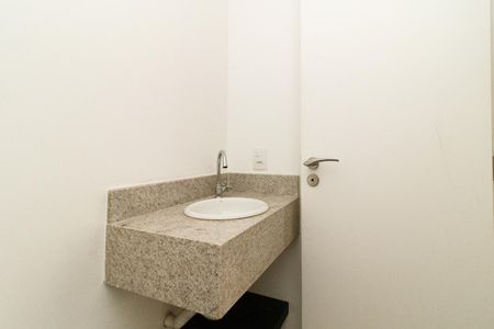 Casa de condomínio à venda com 82m², 2 quartos e 2 vagasLavabo