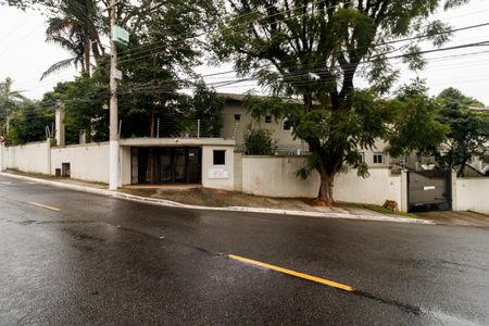 Casa de condomínio à venda com 82m², 2 quartos e 2 vagasFachada do condomínio 