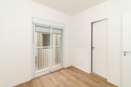 Casa de condomínio à venda com 82m², 2 quartos e 2 vagasSuíte