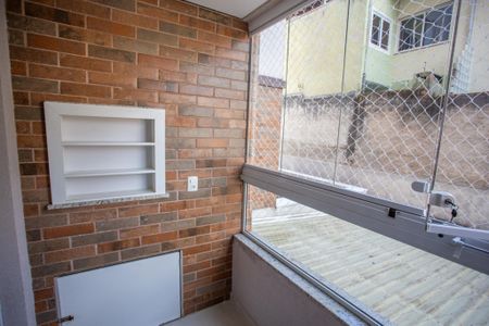 Varanda de apartamento para alugar com 3 quartos, 80m² em Bom Jesus, São José dos Pinhais
