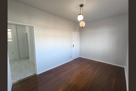 Apartamento à venda com 3 quartos, 97m² em Santa Tereza, Belo Horizonte