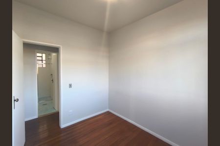 Apartamento à venda com 3 quartos, 97m² em Santa Tereza, Belo Horizonte