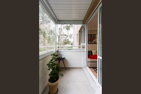 Apartamento à venda com 90m², 3 quartos e 2 vagasvaranda da sala 
