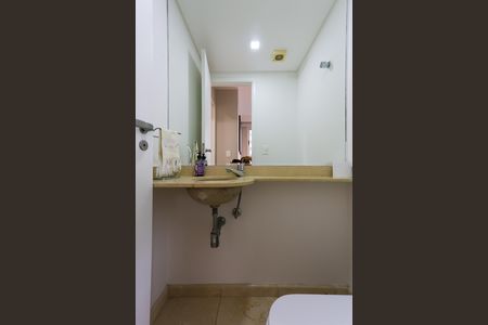 Apartamento à venda com 90m², 3 quartos e 2 vagasLavabo