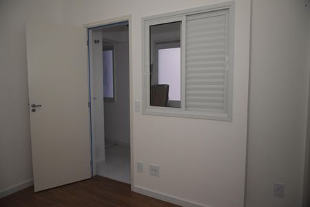 Apartamento para alugar com 135m², 4 quartos e 1 vagaQuarto de Serviço