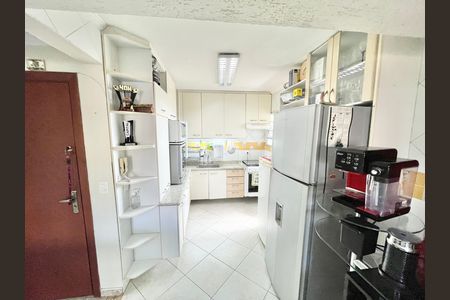 Apartamento para alugar com 87m², 3 quartos e 2 vagasCozinha