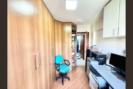 Apartamento para alugar com 87m², 3 quartos e 2 vagasQuarto 2