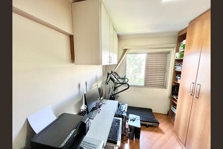 Apartamento para alugar com 87m², 3 quartos e 2 vagasQuarto 2