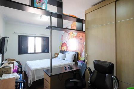 Casa para alugar com 396m², 4 quartos e 6 vagasQuarto 2