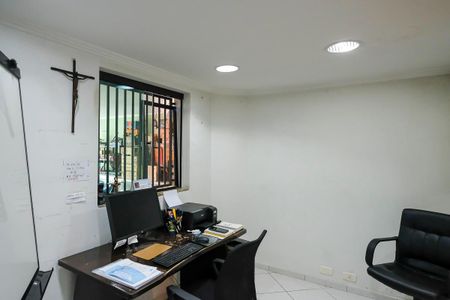 Casa para alugar com 396m², 4 quartos e 6 vagasEscritório 3