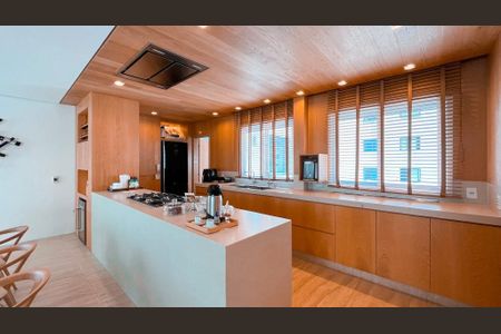 Apartamento à venda com 400m², 4 quartos e 4 vagas Apartamento à venda com 400m², 4 quartos e 4 vagasFoto 03