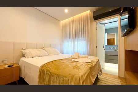 Apartamento à venda com 400m², 4 quartos e 4 vagas Apartamento à venda com 400m², 4 quartos e 4 vagasFoto 18