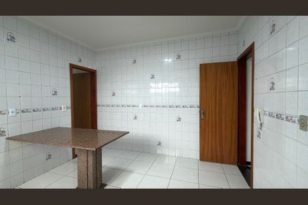 Casa para alugar com 150m², 3 quartos e 2 vagas Casa para alugar com 150m², 3 quartos e 2 vagasCozinha
