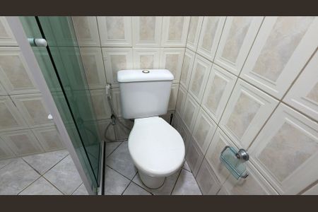 Casa para alugar com 150m², 3 quartos e 2 vagas Casa para alugar com 150m², 3 quartos e 2 vagasBanheiro da Suíte