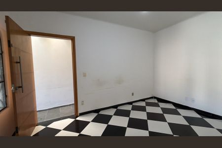 Sala de casa para alugar com 3 quartos, 150m² em Parque Sevilha, São Paulo
