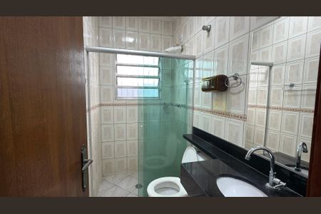 Casa para alugar com 150m², 3 quartos e 2 vagas Casa para alugar com 150m², 3 quartos e 2 vagasBanheiro