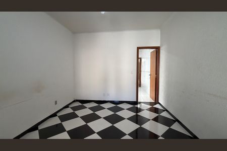 Sala de casa para alugar com 3 quartos, 150m² em Parque Sevilha, São Paulo