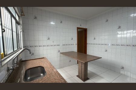 Casa para alugar com 150m², 3 quartos e 2 vagas Casa para alugar com 150m², 3 quartos e 2 vagasCozinha