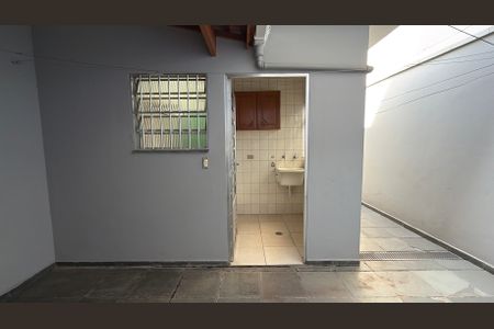 Casa para alugar com 150m², 3 quartos e 2 vagas Casa para alugar com 150m², 3 quartos e 2 vagasÁrea de Serviço
