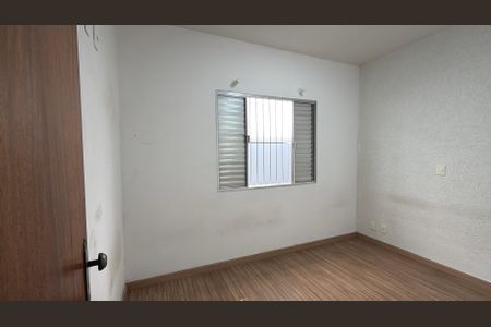 Casa para alugar com 150m², 3 quartos e 2 vagas Casa para alugar com 150m², 3 quartos e 2 vagasQuarto 2