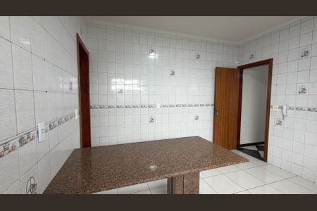 Casa para alugar com 150m², 3 quartos e 2 vagas Casa para alugar com 150m², 3 quartos e 2 vagasCozinha