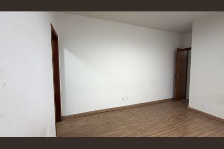 Casa para alugar com 150m², 3 quartos e 2 vagas Casa para alugar com 150m², 3 quartos e 2 vagasSuite