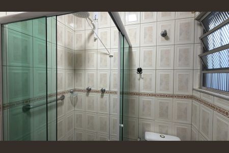 Casa para alugar com 150m², 3 quartos e 2 vagas Casa para alugar com 150m², 3 quartos e 2 vagasBanheiro da Suíte